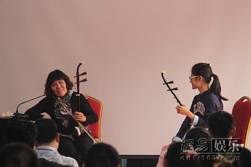 探访二胡演奏大师：音乐与人生的美妙旋律